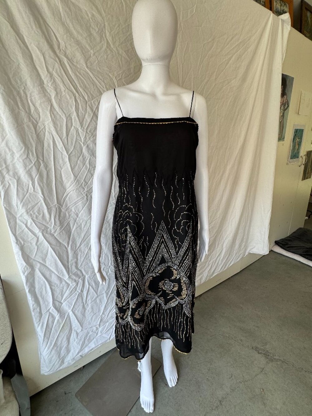 Strappy 70's black 1920's style dress